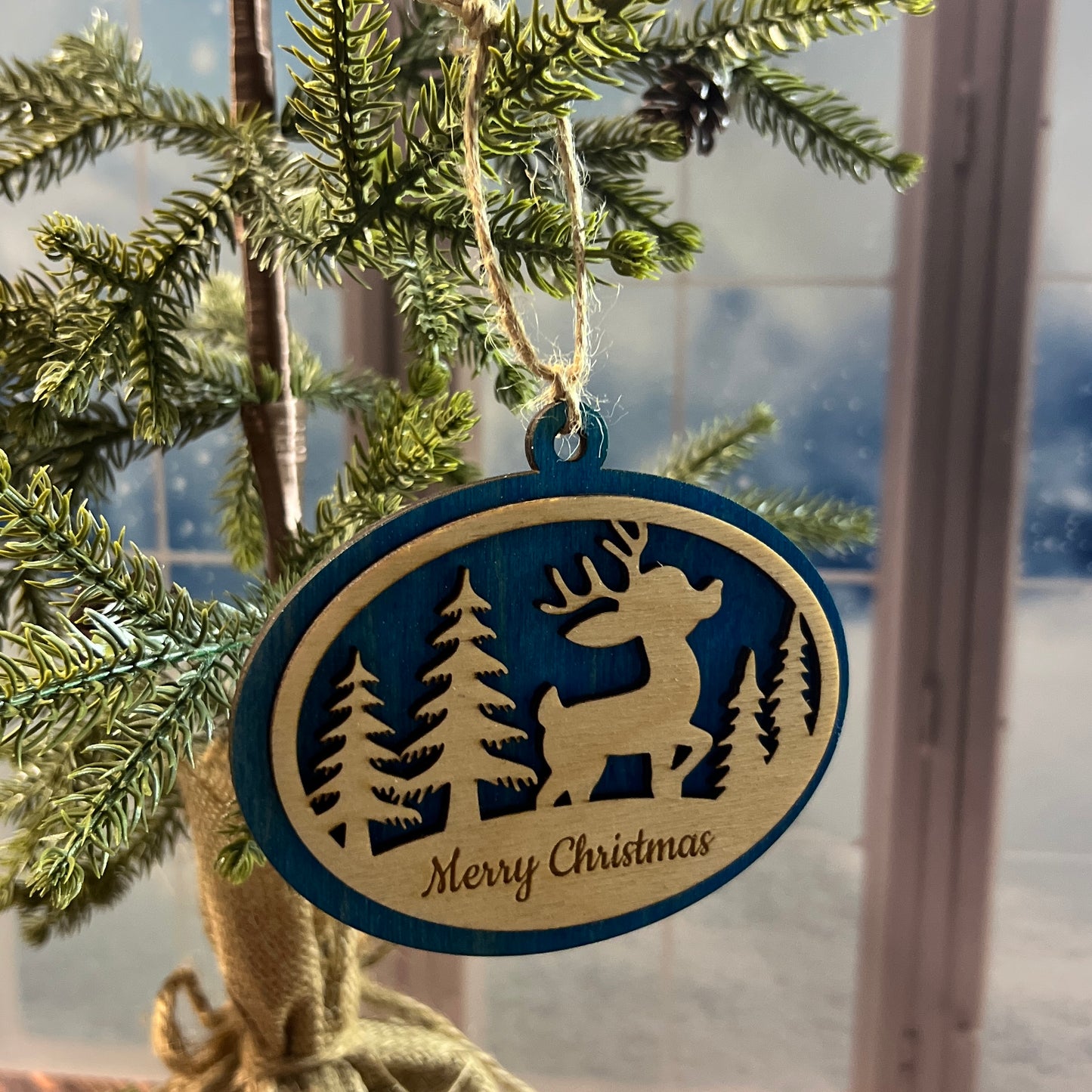Reindeer Merry Christmas Oval