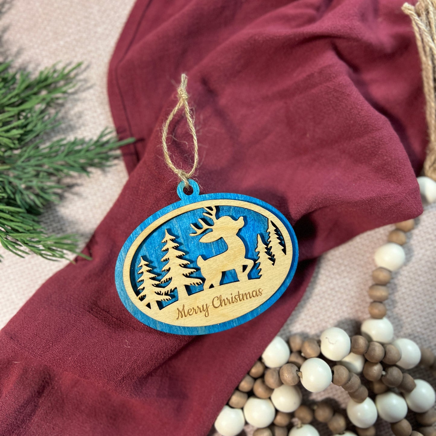 Reindeer Merry Christmas Oval
