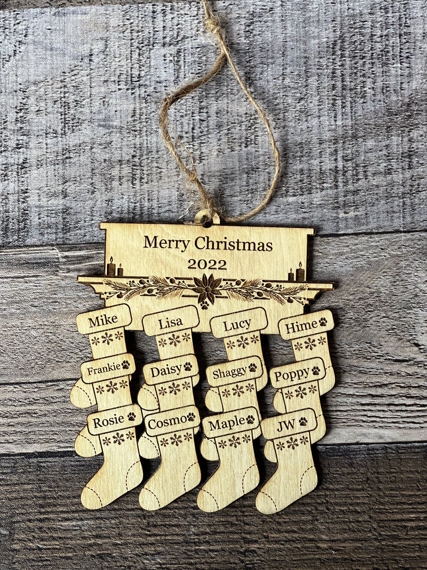 Family Personalized Christmas Oranment