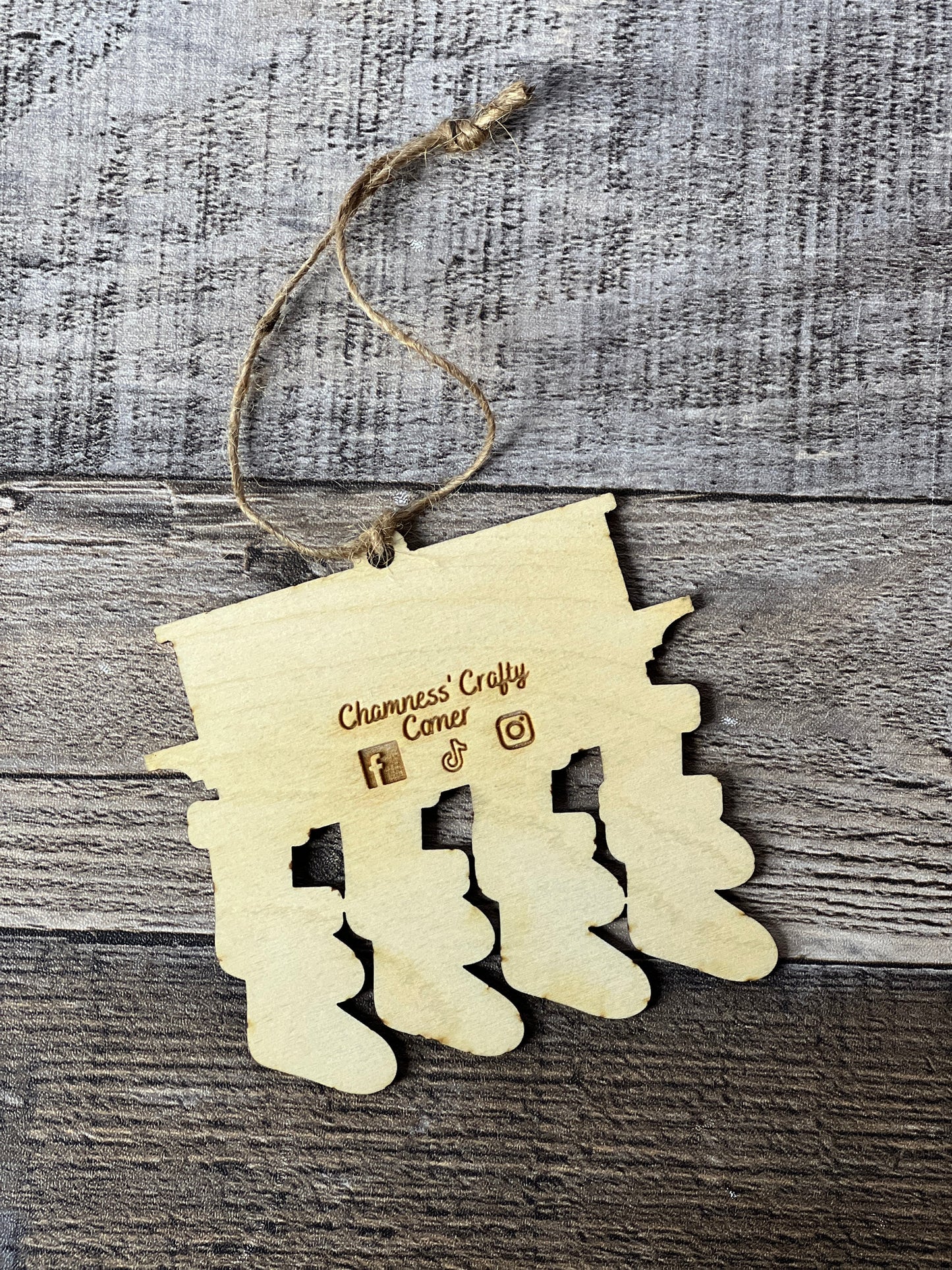 Family Personalized Christmas Oranment