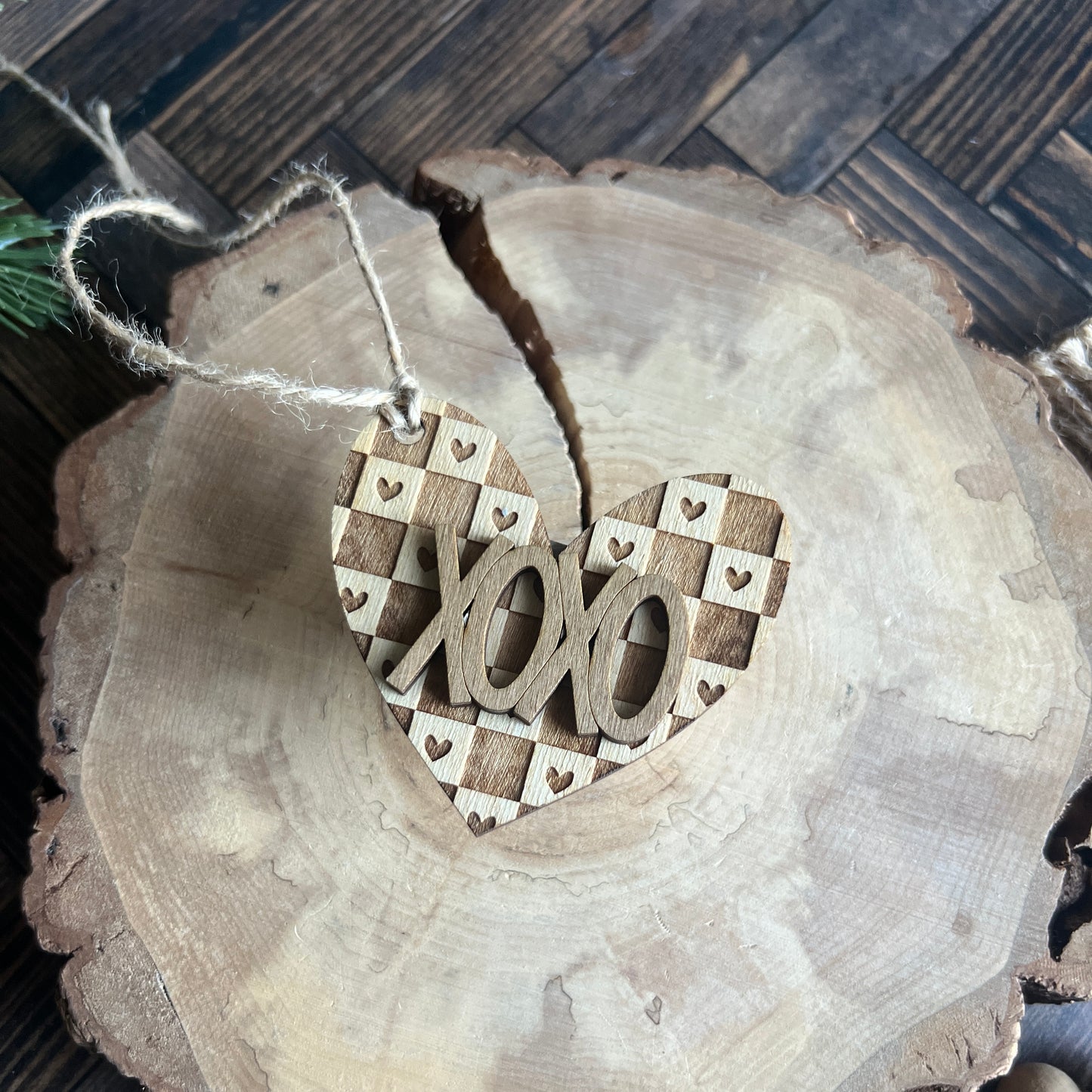 Heart Checkered Tag