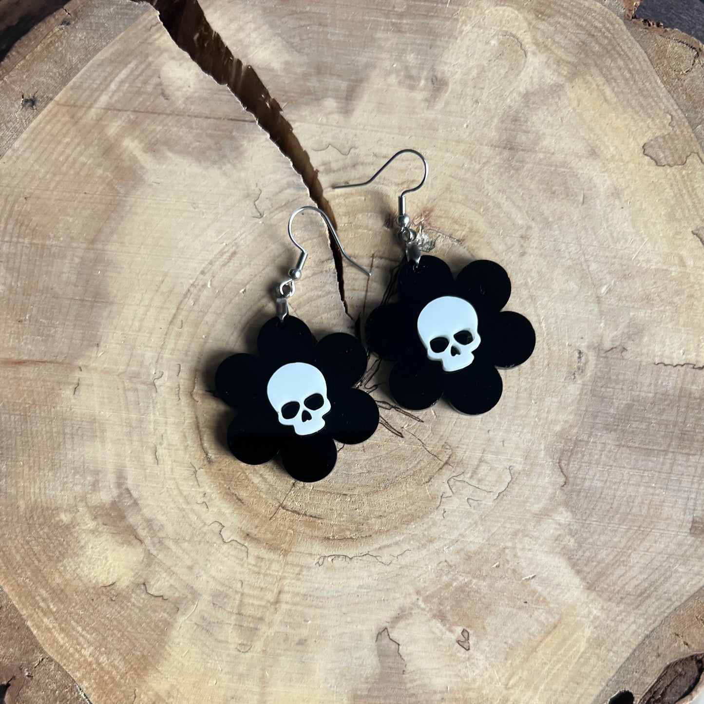 Spooky Skull & Daisy Earrings