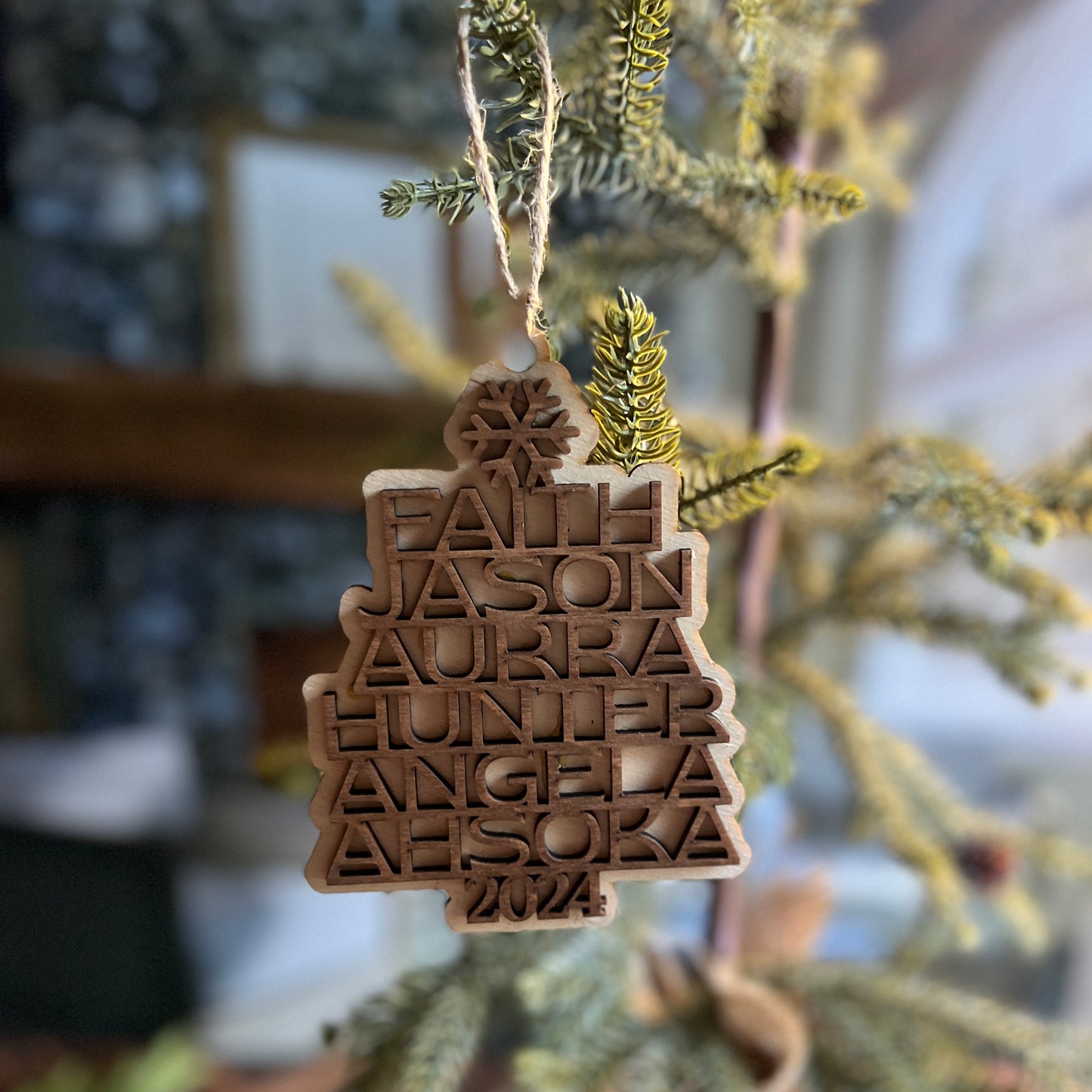 Christmas Family Tree Ornament