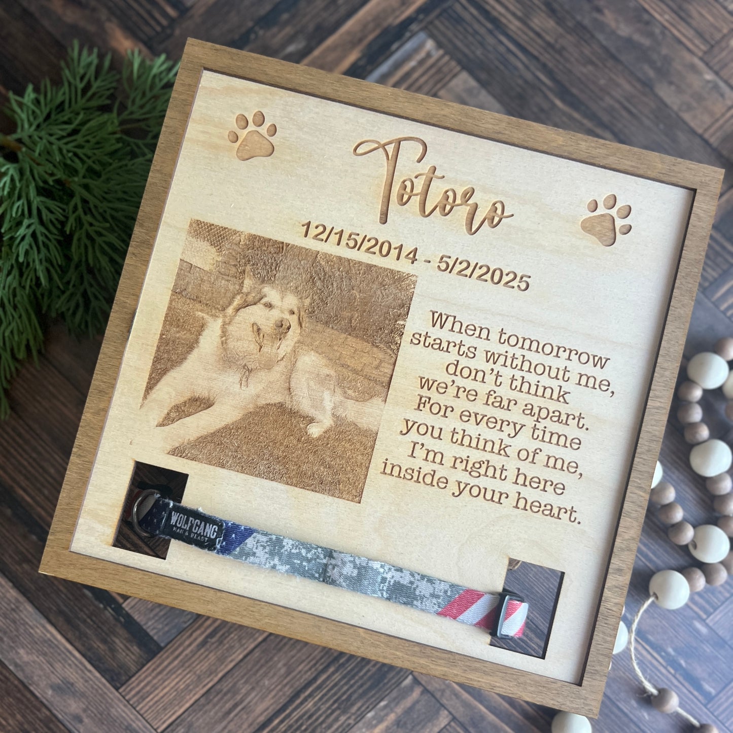 Pet Memorial Collar Frame With Holder