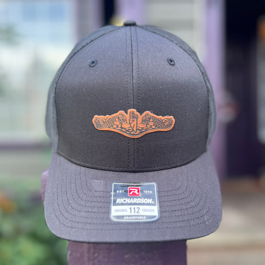 Dolphin Richardson 112 black/black Trucker Hat