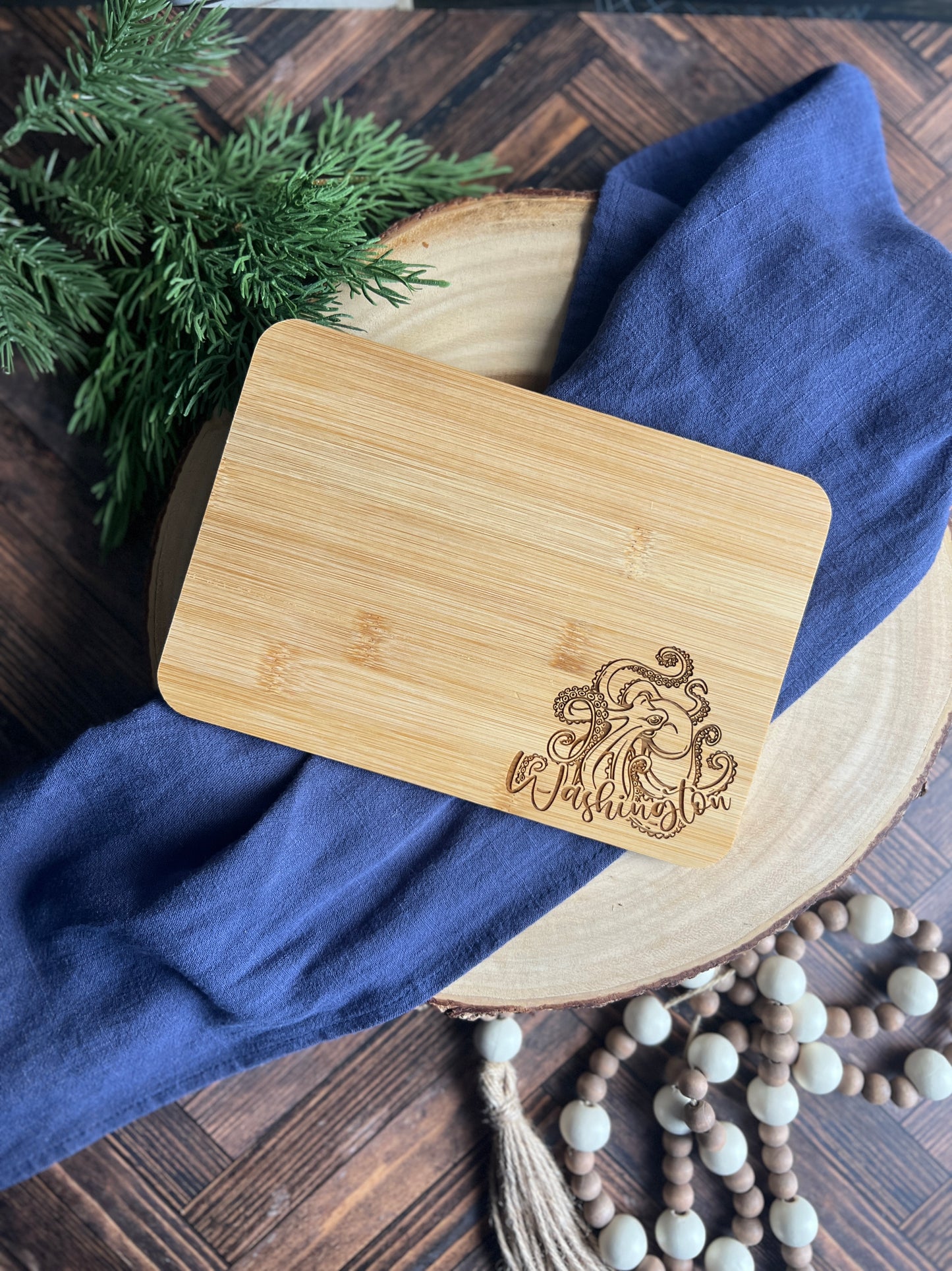 Kraken Washington Small Cutting Board