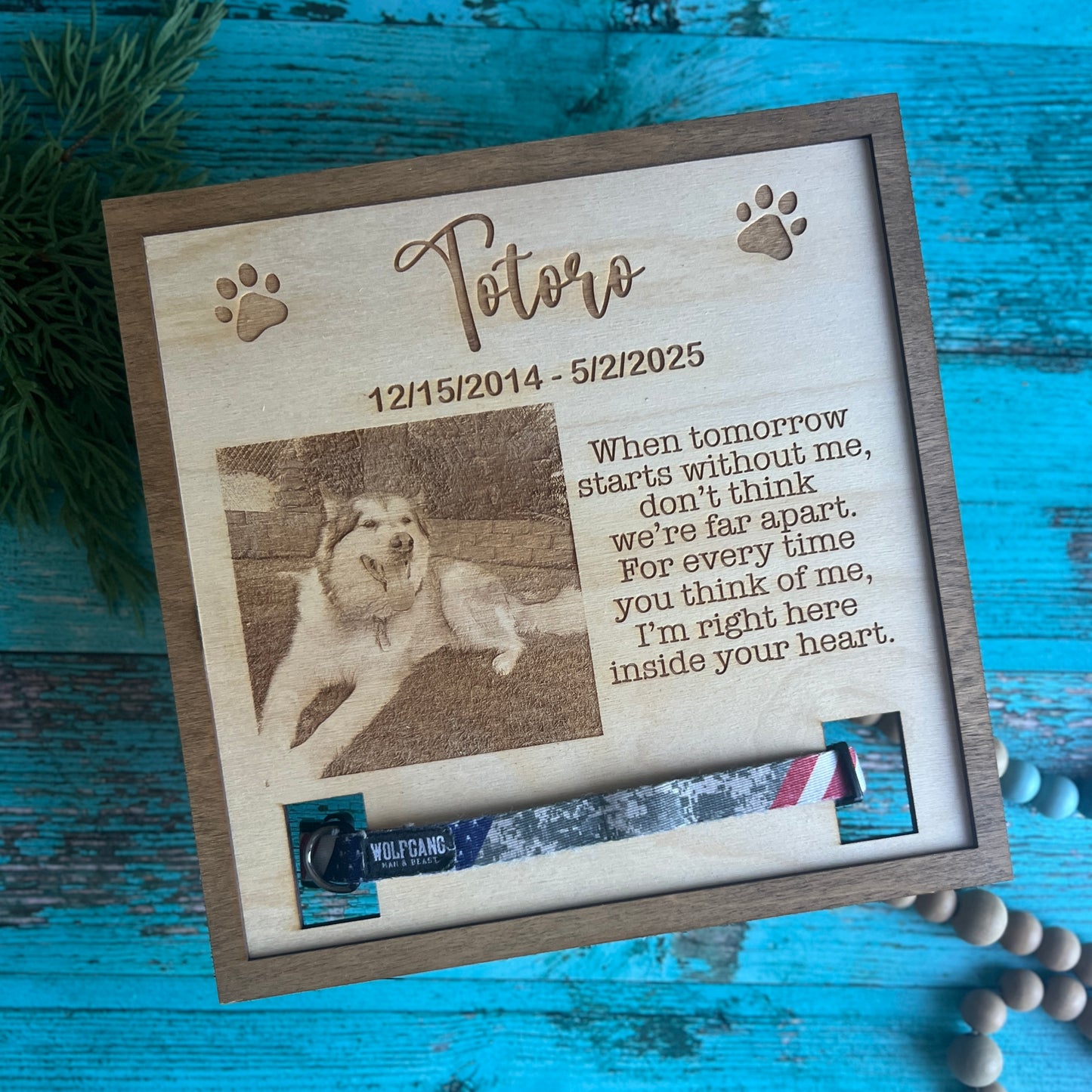 Pet Memorial Collar Frame With Holder