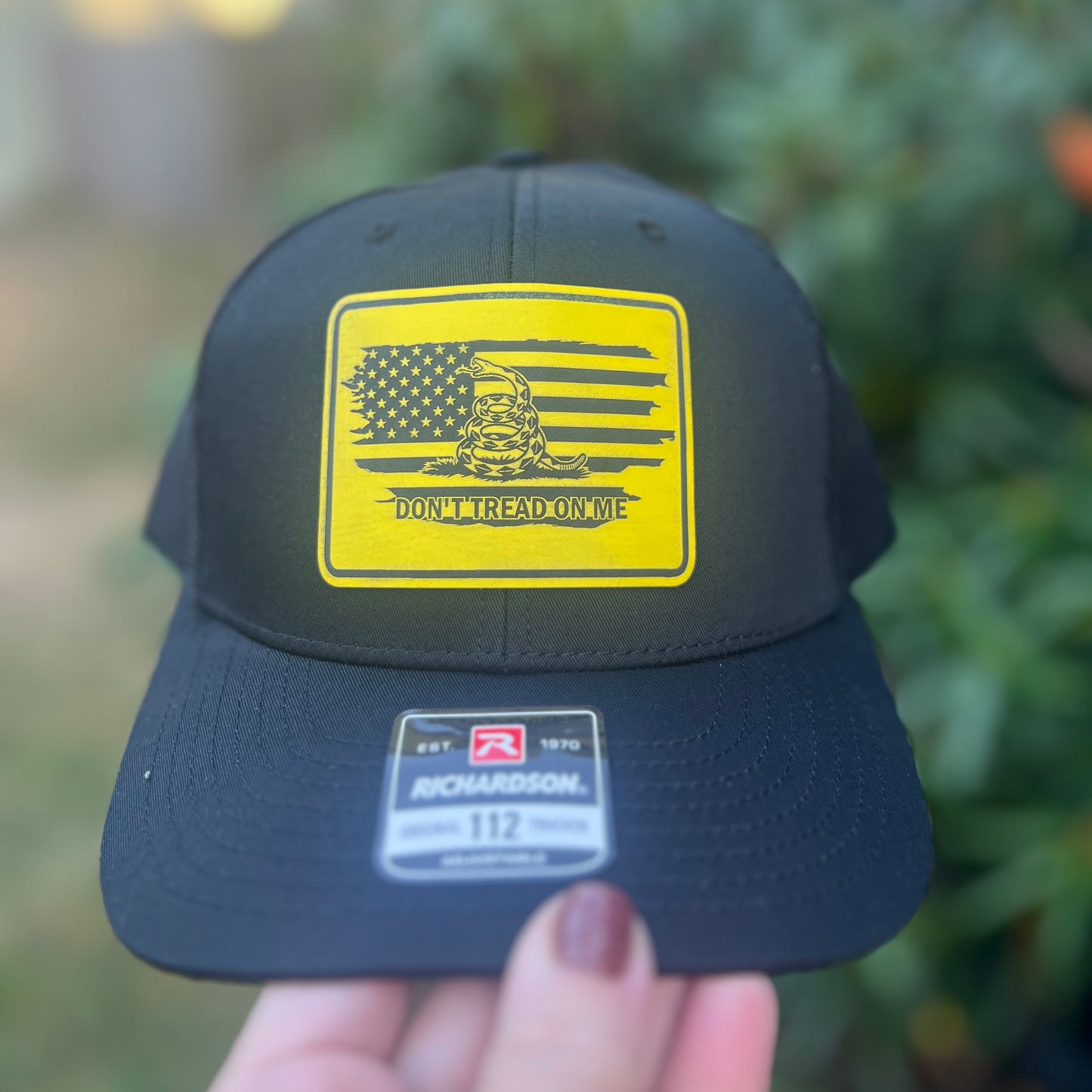 Don’t Tread On Me 112 Richardson Black Trucker Hat