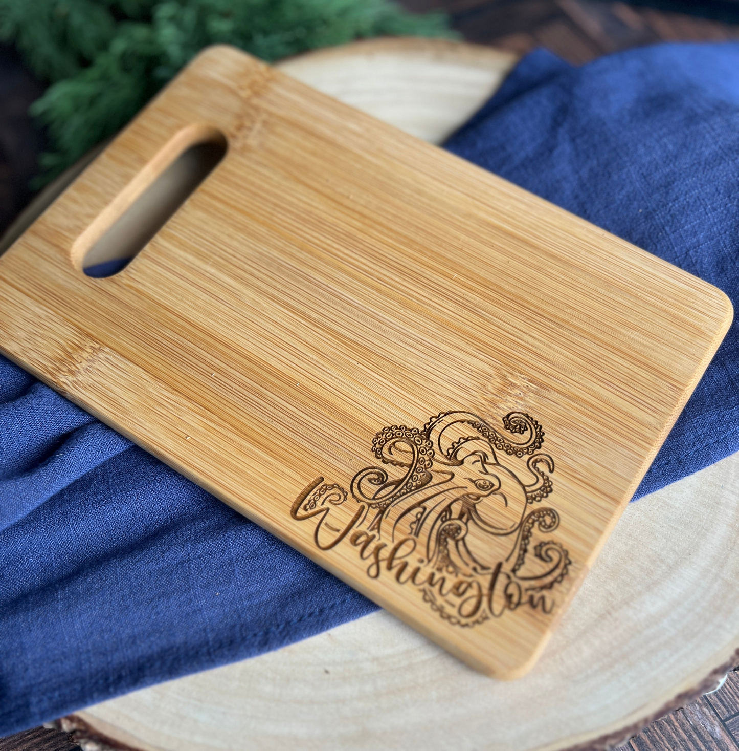 Kraken Washington Small Cutting Board