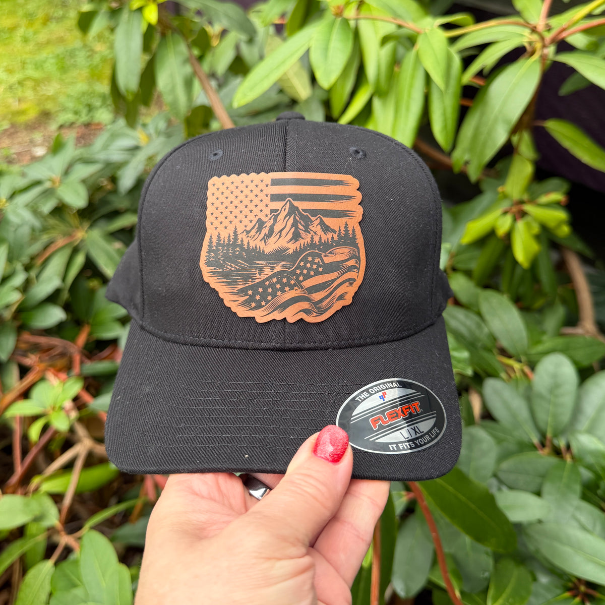Patriotic Mountain Freedom Yupoong L/XL Black Flex Fit